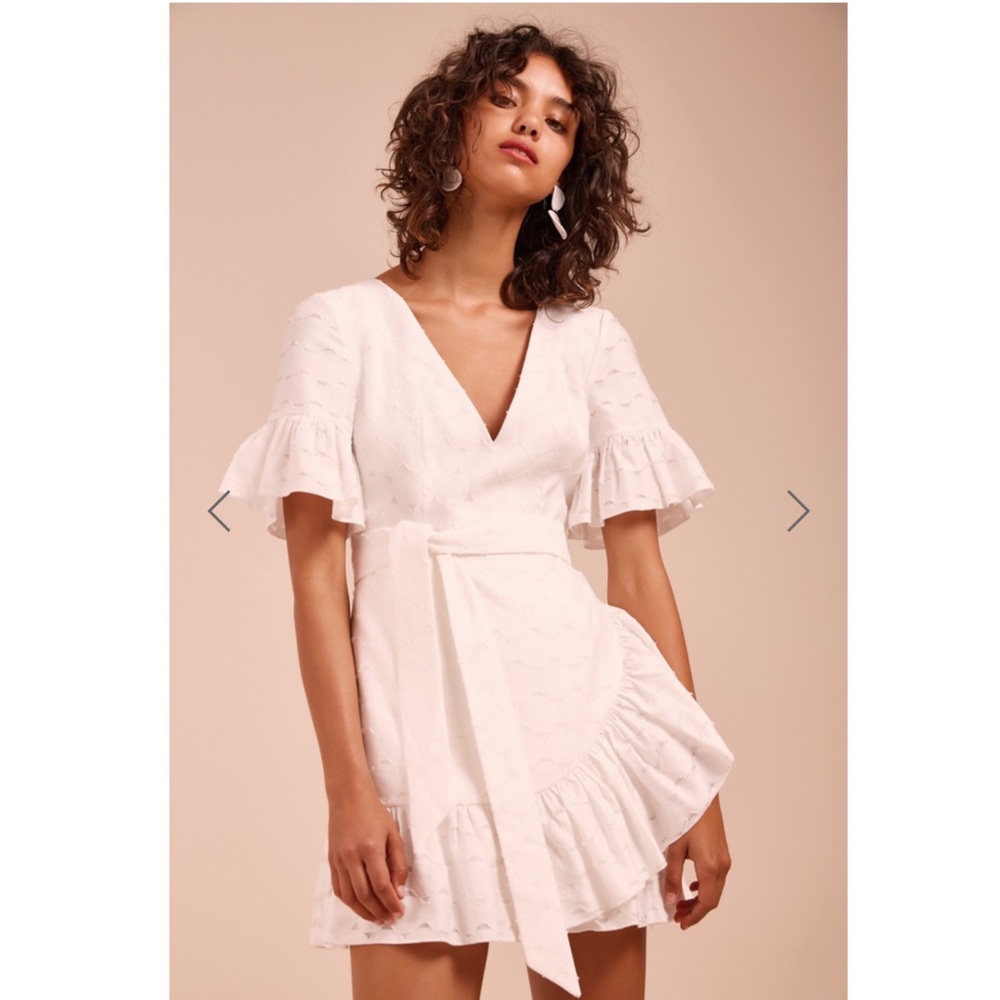 C/MEO Collective V-neck magnetise Dress